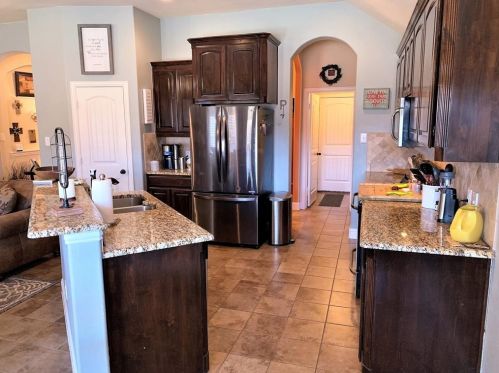 2729 Westglen Dr, Denton TX  76207-1335 exterior