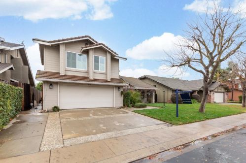 3917 Alessandro Ln, Modesto, CA 95356-0300