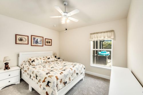 725 Beard Ave, Sebastian FL  32958-4811 exterior