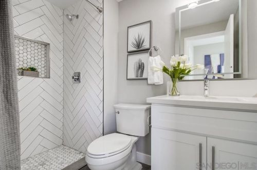 4168 Genesee Ave, San Diego CA  92111-2716 exterior