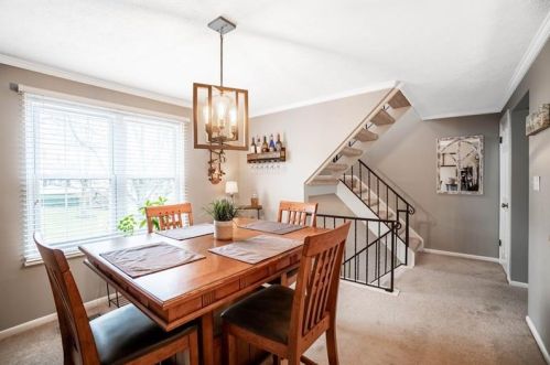 3073 Meadowbrook Ct, Gibsonia, PA 15044-8108