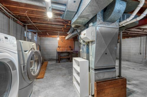 743 Iowa Ave, Saint Paul MN  55106-1017 exterior