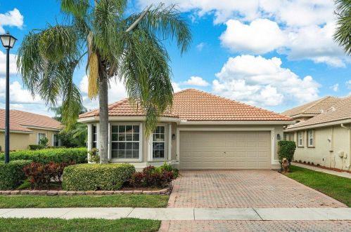 7331 Mercada Way, Delray Beach, FL 33446-3794