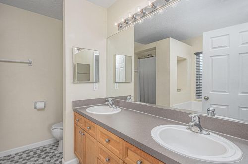 4801 Myrtle Dr, Fort Pierce FL  34982-3800 exterior