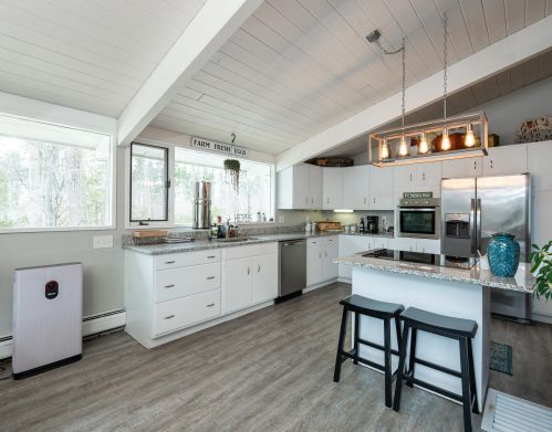 418 Deerpath Ln, Allenstown NH  03275-3213 exterior