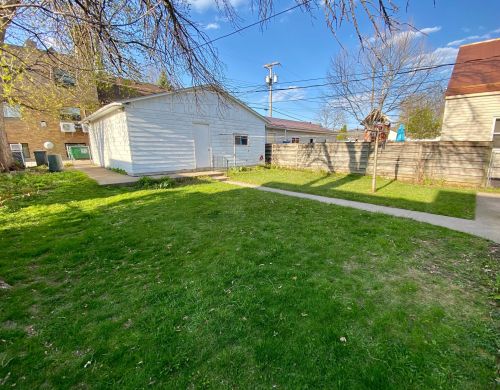 1823 Green Bay St, La Crosse, WI 54601-6571