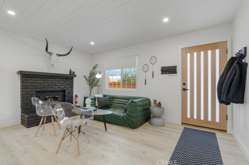 700 Country Club Blvd, Big Bear City CA  92314 exterior