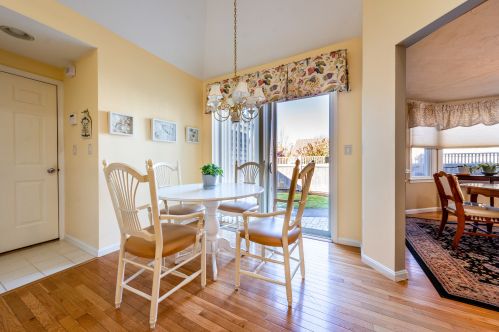 25 Blueberry Path, Yarmouth MA 02675-1475 exterior