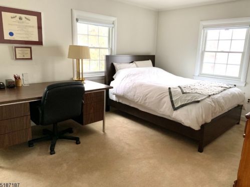 60 King St, Industrial Hillside NJ  07205-3023 exterior