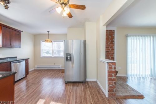 100 Tintle Ave, West Milford Lakes NJ  07480-4715 exterior