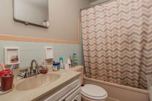 761 Fred Shuttlesworth Cir, Cincinnati OH 45229-2113 exterior