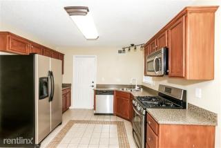 12539 Autumn Blaze Dr, Charlotte NC  28278-7237 exterior