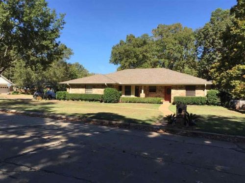 3714 Wyatt Ln, Texarkana, TX 75503-1454