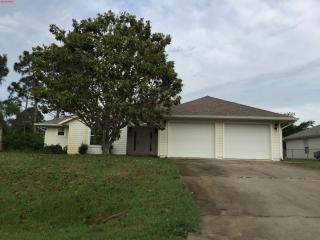 350 Benschop St, Sebastian, FL 32958-4204