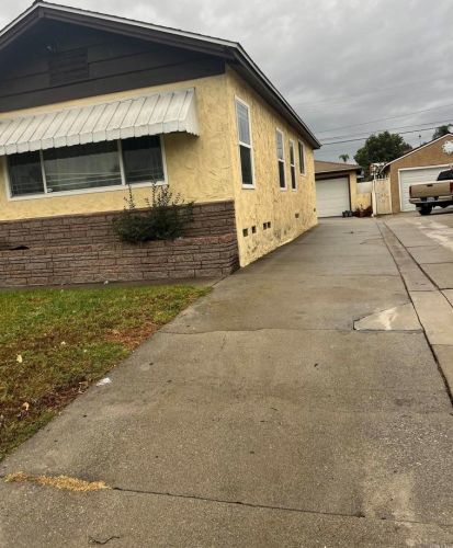 836 J St, San Bernardino, CA 92410-2728