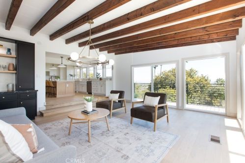 2348 Sunnyside Rdg Rd, Rancho Palos Verdes CA  90275-5216 exterior