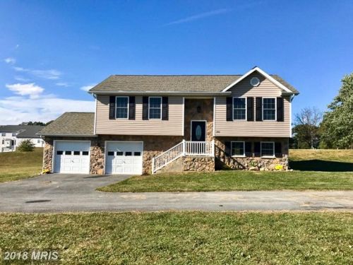 1842 Two Turn Rd, Lees Cross Roads, PA 17257-9236