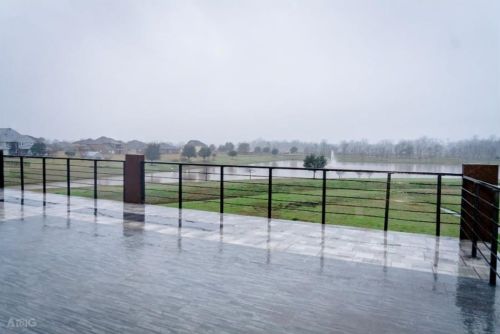 703 Leaning Oak Trl, Richmond TX  77406-4653 exterior