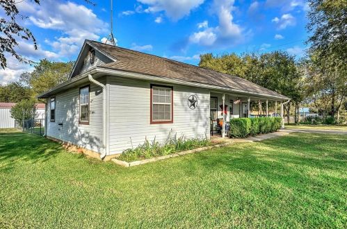 189 Lee Blvd, Pottsboro, TX 75076-5257