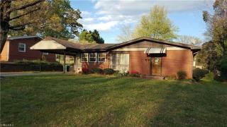 2711 Clement St, Winston Salem, NC 27127-3843