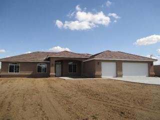 11940 6th Ave, Hesperia, CA 92345-1726