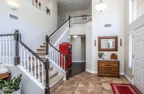 2313 Torrey Pines Pl, Chandler, AZ 85249-4834