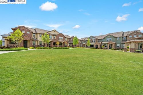 1728 Catalina Ct, Livermore CA  94550-6413 exterior