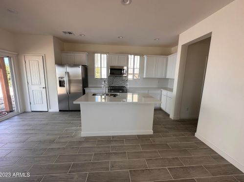 11027 15th Ave, Phoenix AZ  85029-3701 exterior