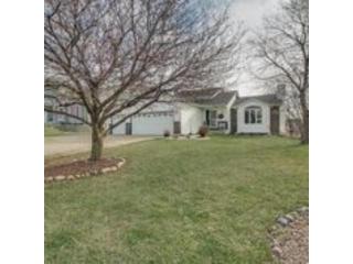 2970 Duluth St, Saint Paul, MN 55109-5519