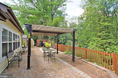 337 Pine Valley Rd, Dover DE  19904-7112 exterior