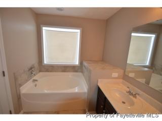 5227 Goshawk Dr, Hope Mills NC  28348-9408 exterior