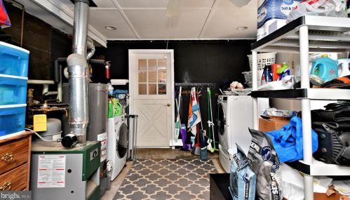 311 Independence Rd, Norristown PA  19403-4021 exterior