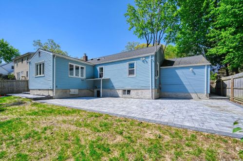 55 Folsom Ave, Huntington Station NY  11746-1015 exterior