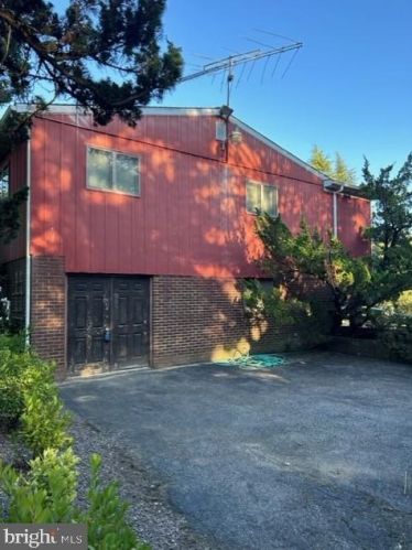 102 Fennec Dr, Landenberg, PA 19350-1150