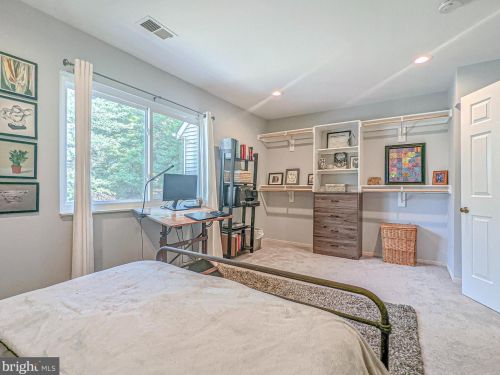 12169 Presidio Way, Woodbridge VA  22192-1052 exterior