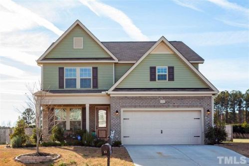 13 Sunbury Ct, Zebulon NC  27597-5112 exterior