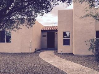 7270 Camino Grande, Tucson, AZ 85746-8207