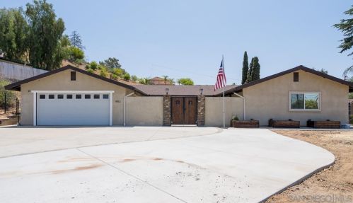 1953 La Cresta Rd, El Cajon, CA 92021-3757
