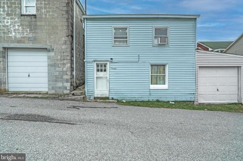 111 Charles St, Red Lion PA  17356-1603 exterior