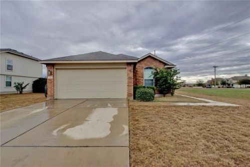 300 Wimberley St, Monadale, TX 78634-5322