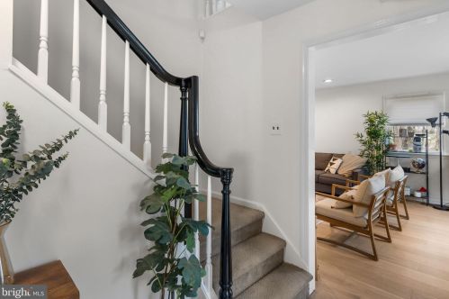 176 Sunset View Dr, Glen Mills PA  19342-1274 exterior