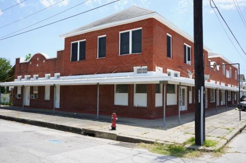 1502 39th St, Galveston, TX 77550-6606