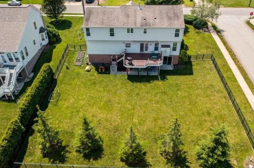 9750 Grosick Rd, Pittsburgh, PA 15237-6904