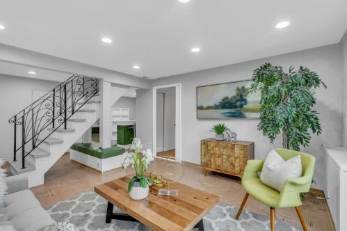 991 Wyandotte Ave, Daly City, CA 94014-2765