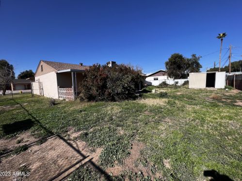 6001 62nd Dr, Glendale, AZ 85301-5033