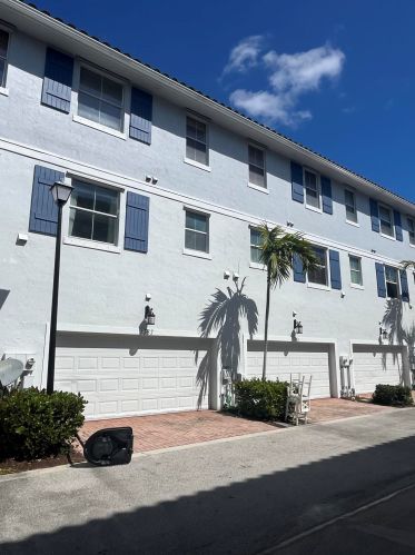 1387 Piazza Delle Pallottole, Boynton Beach, FL 33426-8275