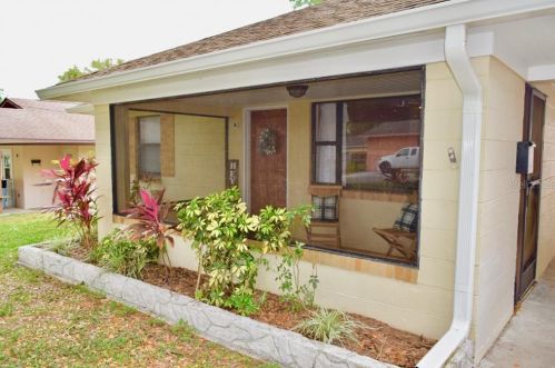 3215 Roscoe Ave, Lakeland, FL 33803-4556