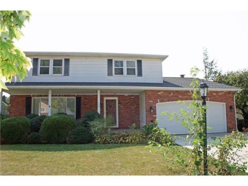 154 Antioch Dr, Elyria, OH 44035-1528