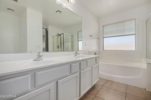 42238 Venture Rd, Maricopa AZ  85138-1599 exterior