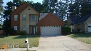 3035 Shady Woods Cir, Lawrenceville GA  30044-2576 exterior